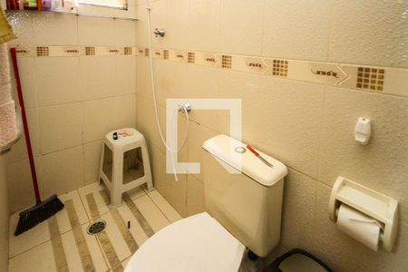 Casa à venda com 200m², 2 quartos e 3 vagas Casa à venda com 200m², 2 quartos e 3 vagasBanheiro da Suite