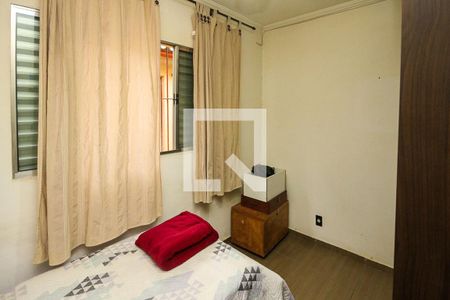 Casa à venda com 200m², 2 quartos e 3 vagas Casa à venda com 200m², 2 quartos e 3 vagasQuarto