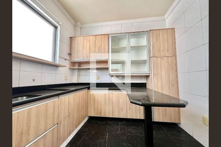Apartamento à venda com 150m², 4 quartos e 4 vagasCozinha