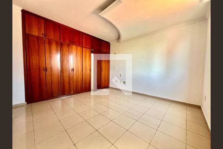 Apartamento à venda com 150m², 4 quartos e 4 vagasQuarto 4 - Suíte presidencial