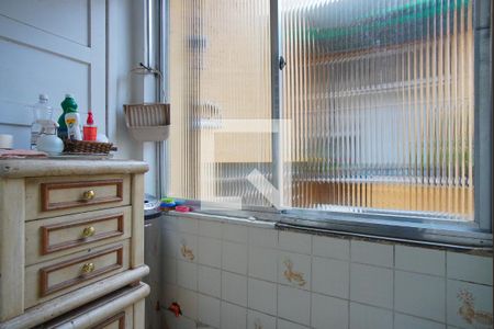 Apartamento à venda com 109m², 3 quartos e 1 vagaÁrea de Serviço