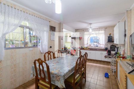 Casa à venda com 125m², 3 quartos e 2 vagasCozinha