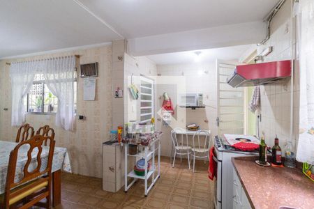 Casa à venda com 125m², 3 quartos e 2 vagasCozinha