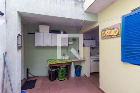 Casa à venda com 125m², 3 quartos e 2 vagasÁrea de serviço