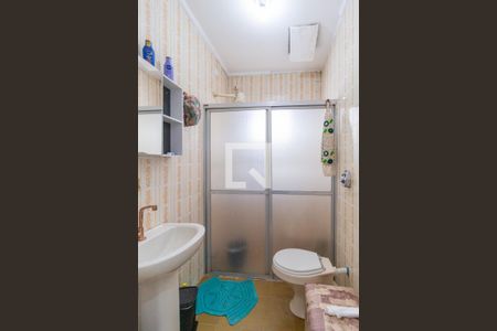 Casa à venda com 125m², 3 quartos e 2 vagasBanheiro 1