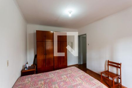 Casa à venda com 198m², 3 quartos e 2 vagasQuarto 3