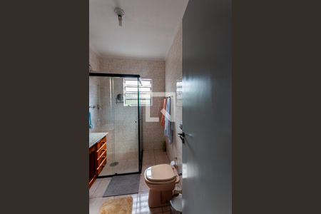 Casa à venda com 198m², 3 quartos e 2 vagasBanheiro