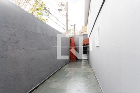 Casa à venda com 198m², 3 quartos e 2 vagasQuintal