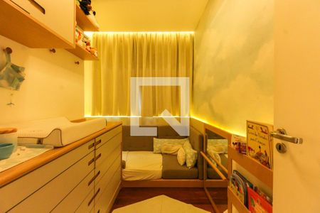 Apartamento à venda com 79m², 2 quartos e 1 vagaQuarto 2