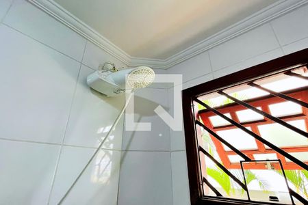 Casa à venda com 177m², 3 quartos e 4 vagasBanheiro 1