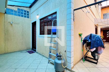 Casa à venda com 177m², 3 quartos e 4 vagasÁrea de Serviço e Churrasqueira