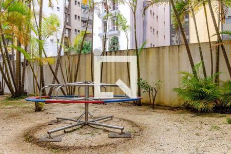 Apartamento para alugar com 60m², 2 quartos e 1 vaga Apartamento para alugar com 60m², 2 quartos e 1 vagaÁrea comum - Playground