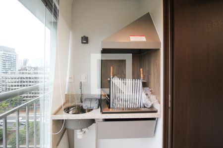 Varanda  de apartamento para alugar com 2 quartos, 77m² em Indianópolis, São Paulo