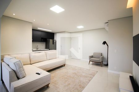 Sala de apartamento para alugar com 2 quartos, 77m² em Indianópolis, São Paulo