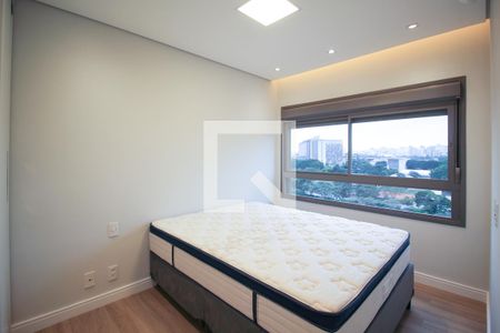 Suíte  de apartamento para alugar com 2 quartos, 77m² em Indianópolis, São Paulo