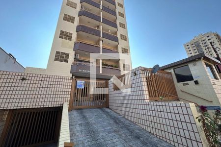 Apartamento para alugar com 35m², 1 quarto e 1 vaga Apartamento para alugar com 35m², 1 quarto e 1 vagaFachada