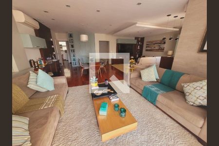 Apartamento à venda com 4 quartos, 264m² em Icaraí, Niterói