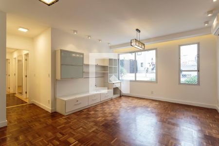 Sala  de apartamento para alugar com 3 quartos, 110m² em Moema, São Paulo