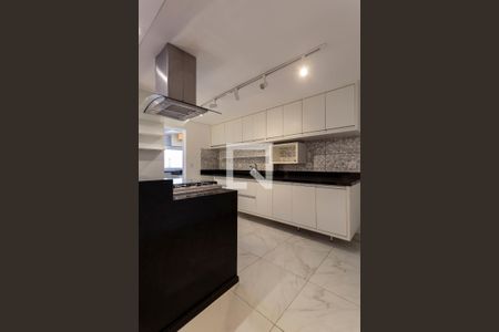 Cozinha de apartamento para alugar com 3 quartos, 110m² em Moema, São Paulo