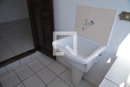 Casa à venda com 120m², 3 quartos e 3 vagasVaranda da Suíte /Área de serviço casa 2