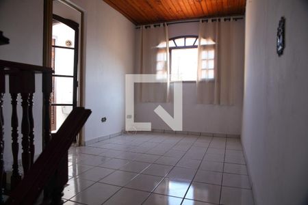 Casa à venda com 120m², 3 quartos e 3 vagasSala (casa 2)