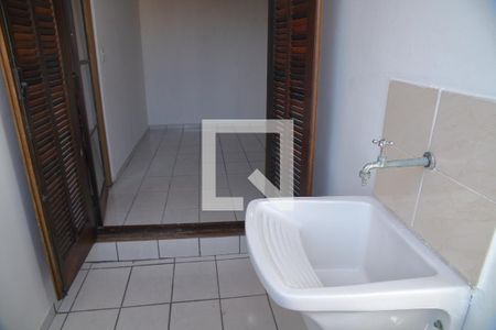 Casa à venda com 120m², 3 quartos e 3 vagasVaranda da Suíte /Área de serviço casa 2