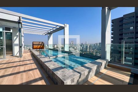 Studio à venda com 31m², 1 quarto e 1 vagaPiscina