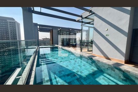 Studio à venda com 31m², 1 quarto e 1 vagaPiscina