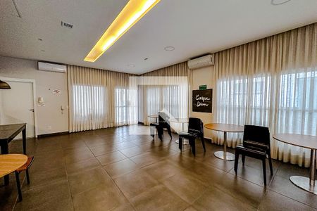 Apartamento para alugar com 40m², 1 quarto e sem vagaÁrea comum - Salão de festas