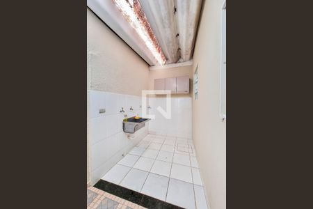 Casa para alugar com 150m², 3 quartos e 2 vagas Casa para alugar com 150m², 3 quartos e 2 vagasCozinha / Área de Serviço