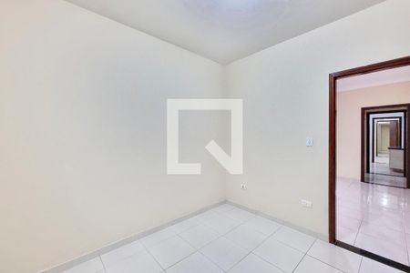 Casa para alugar com 150m², 3 quartos e 2 vagas Casa para alugar com 150m², 3 quartos e 2 vagasQuarto