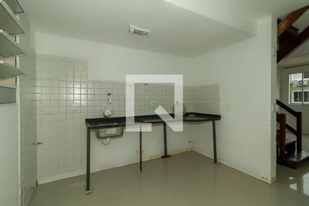 Casa de condomínio à venda com 81m², 2 quartos e 1 vaga Casa de condomínio à venda com 81m², 2 quartos e 1 vagaCozinha