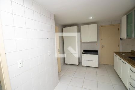 Apartamento à venda com 124m², 3 quartos e 2 vagasCozinha