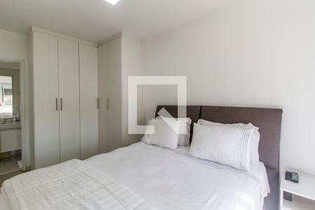 Apartamento à venda com 65m², 2 quartos e 2 vagasSuíte