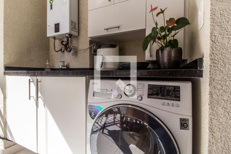 Apartamento à venda com 65m², 2 quartos e 2 vagasÁrea de Serviço