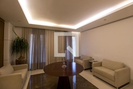 Apartamento à venda com 65m², 2 quartos e 2 vagasHall social