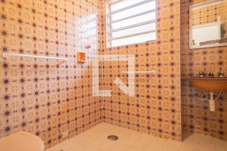 Casa à venda com 185m², 3 quartos e 2 vagas Casa à venda com 185m², 3 quartos e 2 vagasBanheiro - Suíte