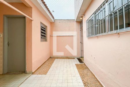 Casa à venda com 185m², 3 quartos e 2 vagas Casa à venda com 185m², 3 quartos e 2 vagasQuintal