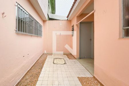 Casa à venda com 185m², 3 quartos e 2 vagas Casa à venda com 185m², 3 quartos e 2 vagasQuintal
