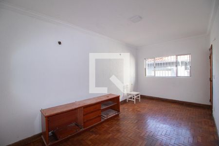 Sala de casa para alugar com 4 quartos, 119m² em Parada Inglesa, São Paulo