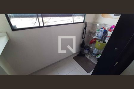 Apartamento à venda com 24m², 1 quarto e sem vagaSacada/ lavanderia 