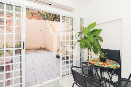 Casa à venda com 151m², 3 quartos e 2 vagasÁrea de Serviço