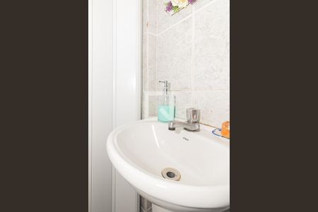 Casa à venda com 151m², 3 quartos e 2 vagasLavabo