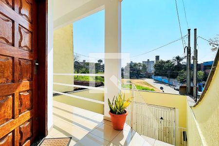 Casa à venda com 237m², 5 quartos e 4 vagasEntrada