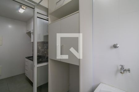 Apartamento à venda com 64m², 2 quartos e 1 vaga Apartamento à venda com 64m², 2 quartos e 1 vagaÁrea de Serviço