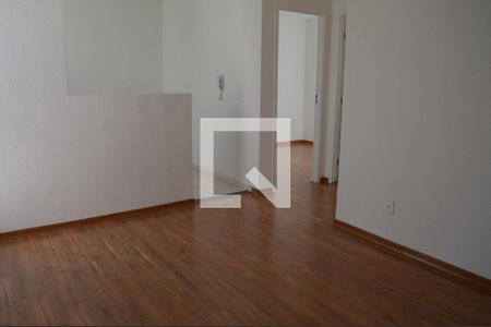 Sala de apartamento para alugar com 2 quartos, 44m² em Nacional, Contagem