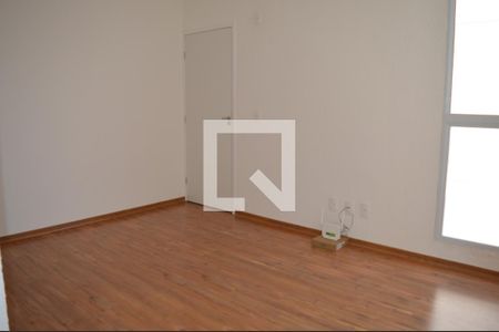 Sala de apartamento para alugar com 2 quartos, 44m² em Nacional, Contagem