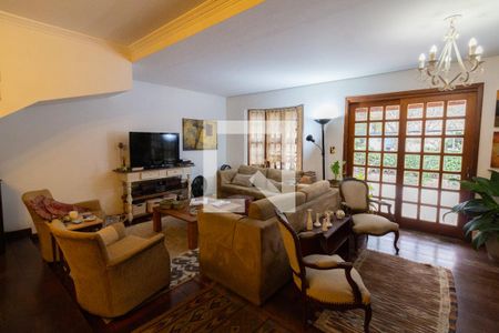 Sala de casa à venda com 3 quartos, 200m² em Jardim das Vertentes, São Paulo