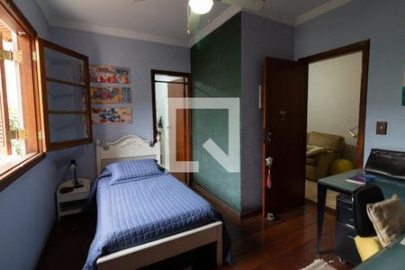 Casa à venda com 200m², 3 quartos e 3 vagasSuíte 2