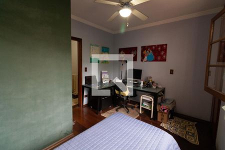 Casa à venda com 200m², 3 quartos e 3 vagasSuíte 2